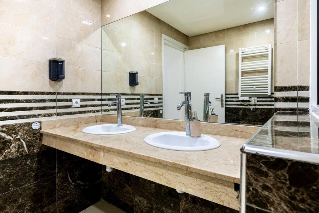 Tt Holidays Hassan Tower 3Bedrooms Rabat Exterior photo